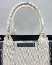 Load image into Gallery viewer, OnTheGo Tote