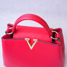 Load image into Gallery viewer, Versali Handbag
